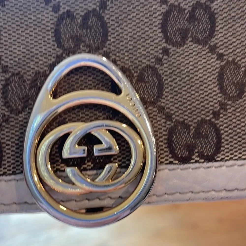 Gucci woman’s canvas and cream leather wallet - Picture 12 of 16